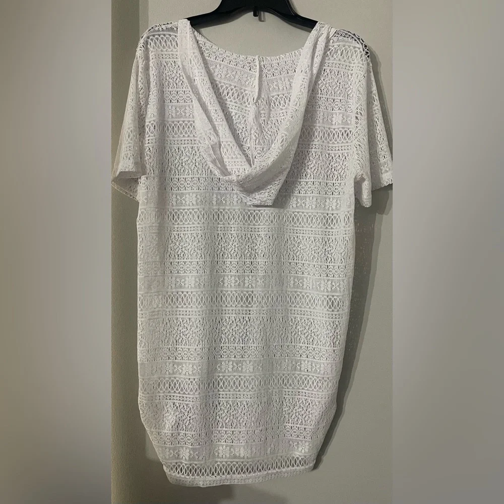 Woman’s Beach Coverup Size‎ XL